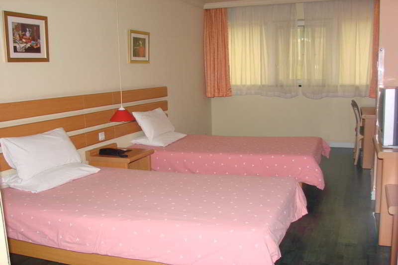 Home Inns Plus Shanghai Xujiahui Branch Екстер'єр фото