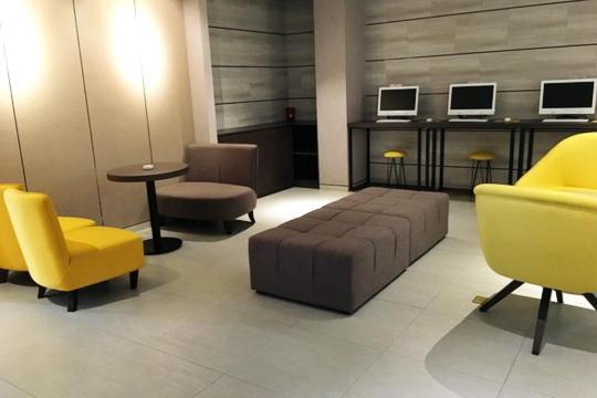 Home Inns Plus Shanghai Xujiahui Branch Екстер'єр фото